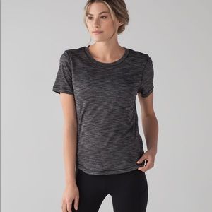 Lululemon Long Distance Short Sleeve. NWT